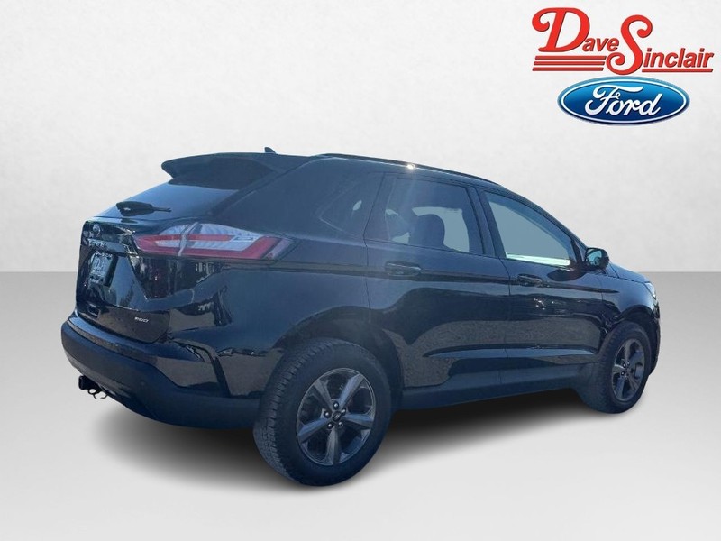 Ford Edge Vehicle Image 07