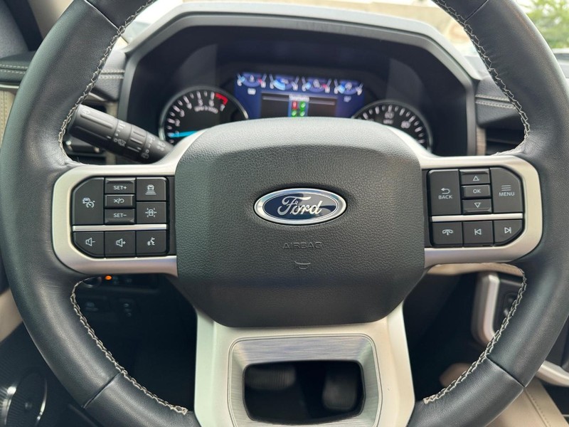 Ford Expedition Max Vehicle Image 23