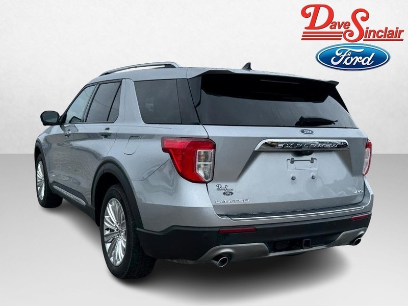 Ford Explorer Vehicle Image 09