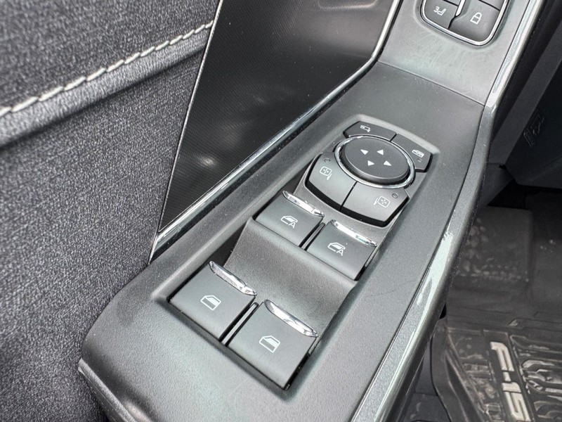 Ford F-150 Vehicle Image 17