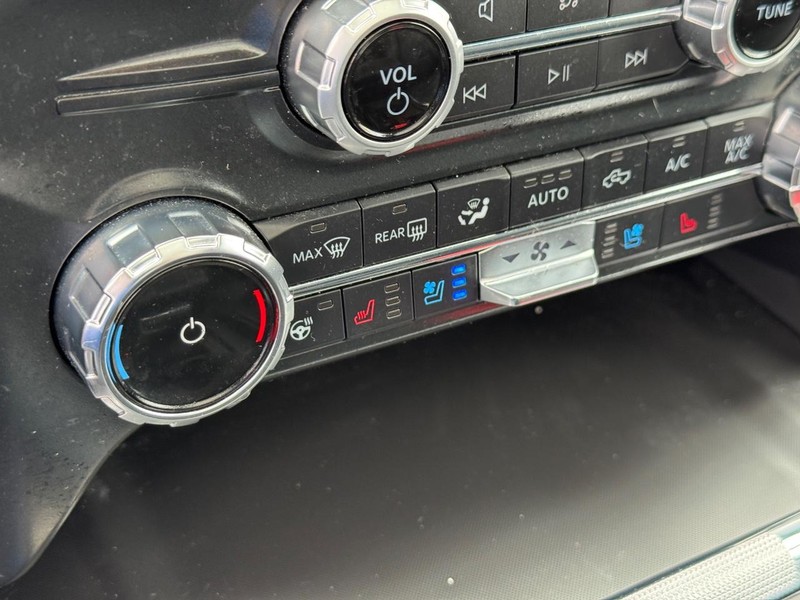 Ford F-150 Vehicle Image 24