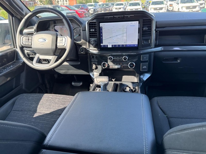 Ford F-150 Vehicle Image 16