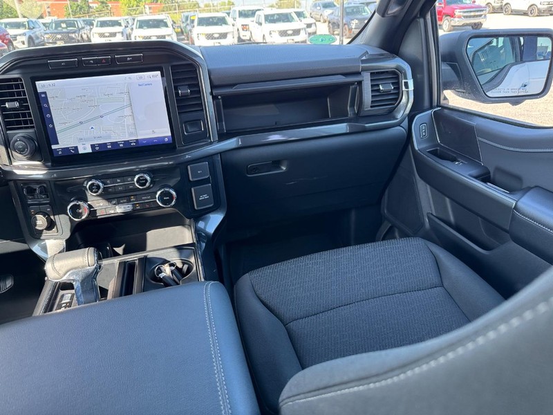 Ford F-150 Vehicle Image 17