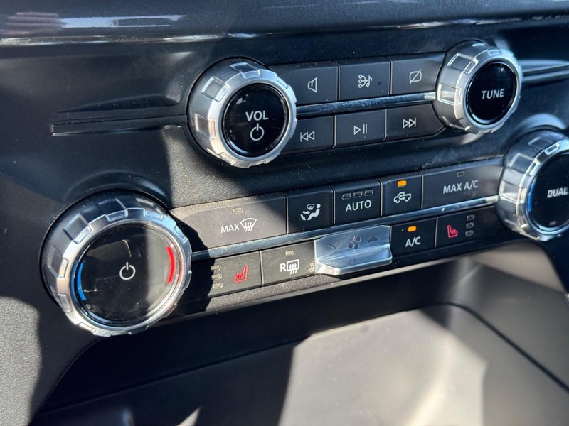 Ford F-150 Vehicle Image 24