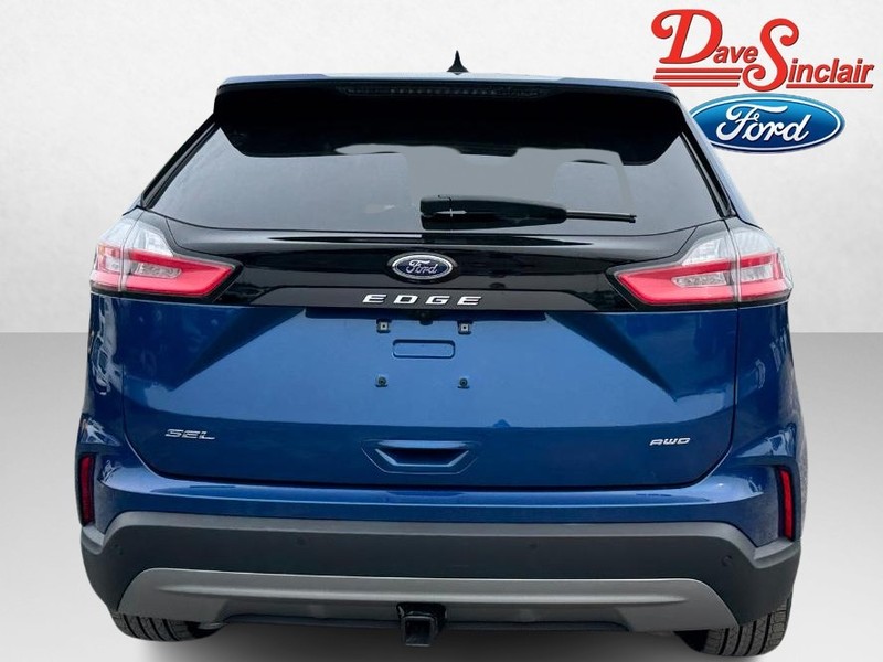 Ford Edge Vehicle Image 08