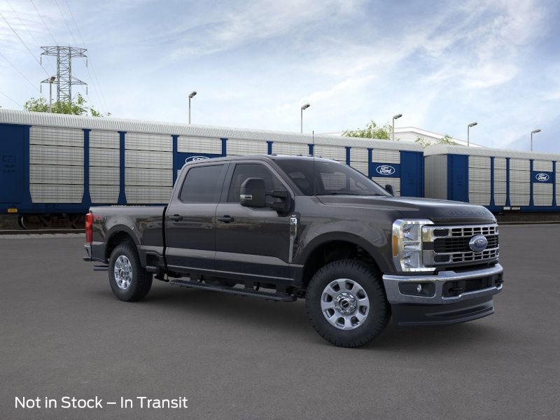 Ford Super Duty F-250 SRW Vehicle Image 09