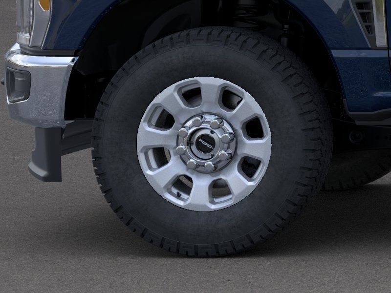 Ford Super Duty F-250 SRW Vehicle Image 21