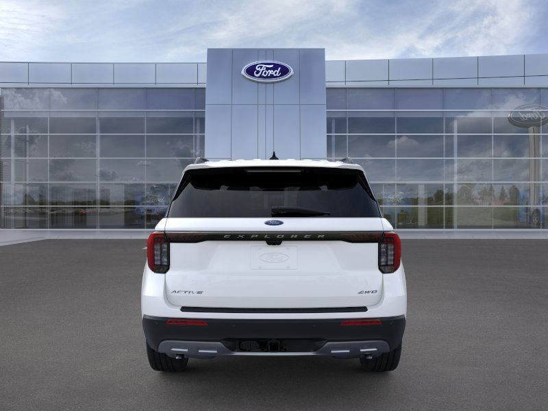 Ford Explorer Vehicle Image 07