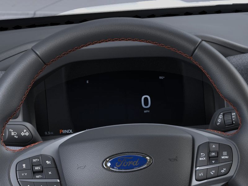 Ford Explorer Vehicle Image 15