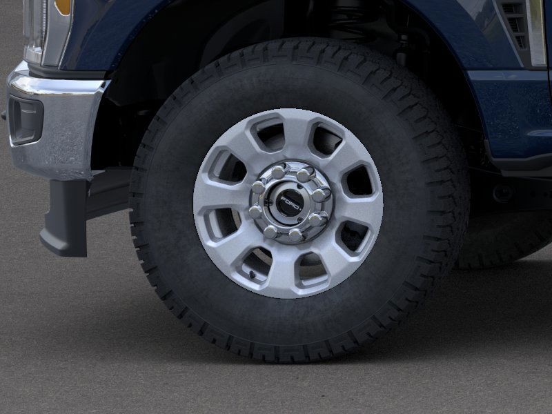 Ford Super Duty F-250 SRW Vehicle Image 21
