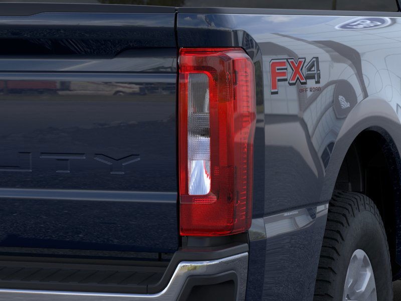 Ford Super Duty F-250 SRW Vehicle Image 23