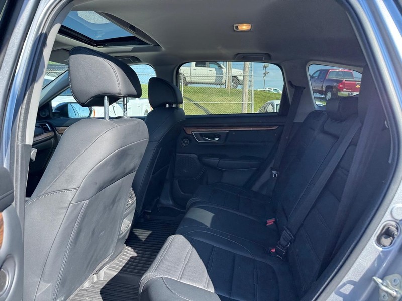 Honda CR-V Vehicle Image 12