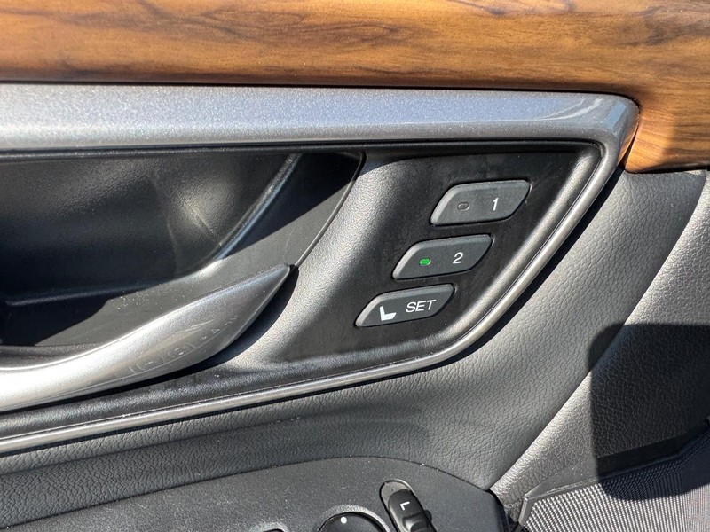 Honda CR-V Vehicle Image 20