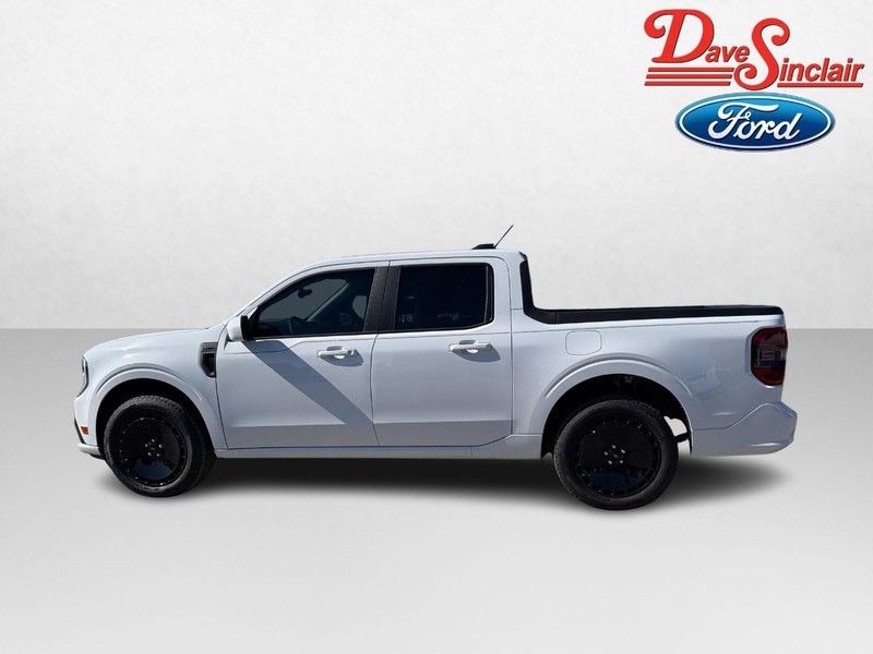 Ford Maverick Vehicle Image 10