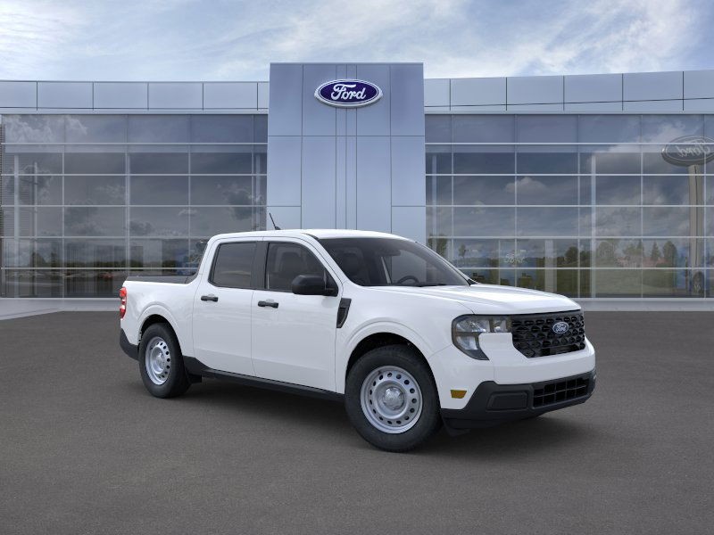 Ford Maverick Vehicle Image 09
