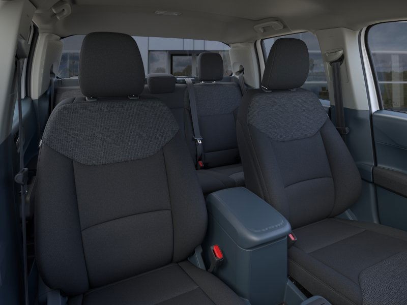 Ford Maverick Vehicle Image 12