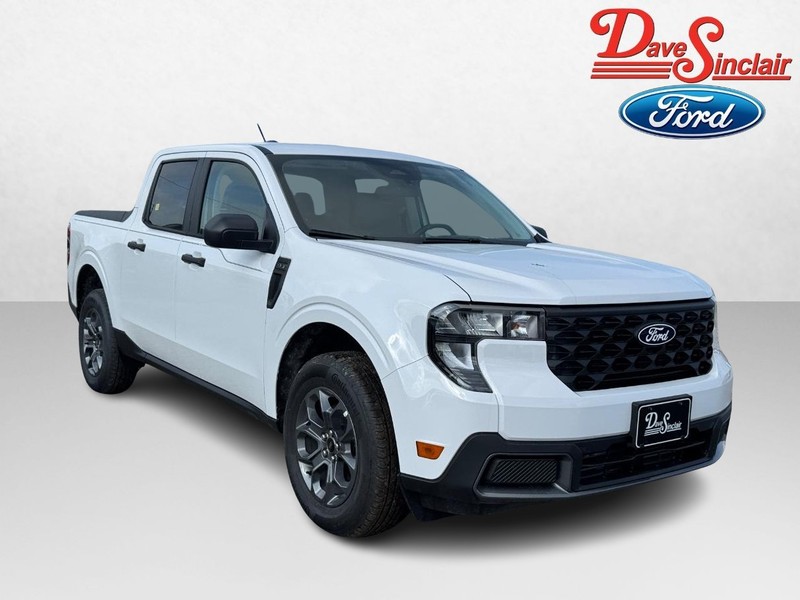Ford Maverick Vehicle Image 04