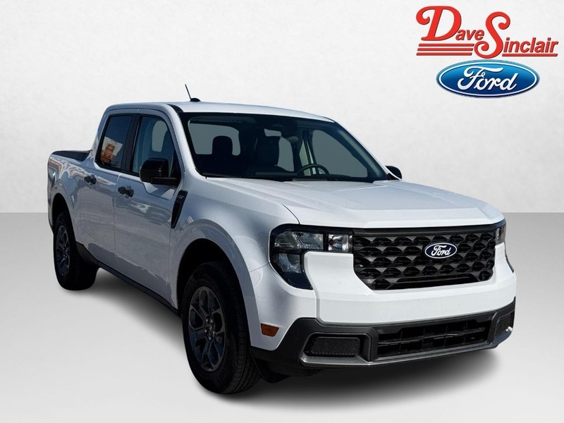 Ford Maverick Vehicle Image 04