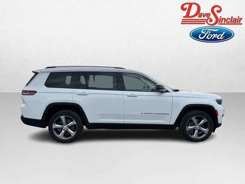Jeep Grand Cherokee L Vehicle Image 05