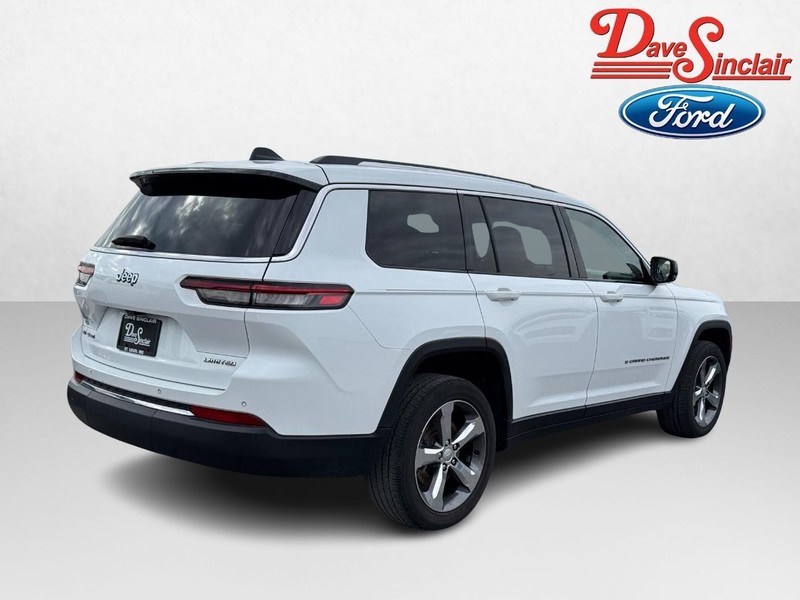 Jeep Grand Cherokee L Vehicle Image 07