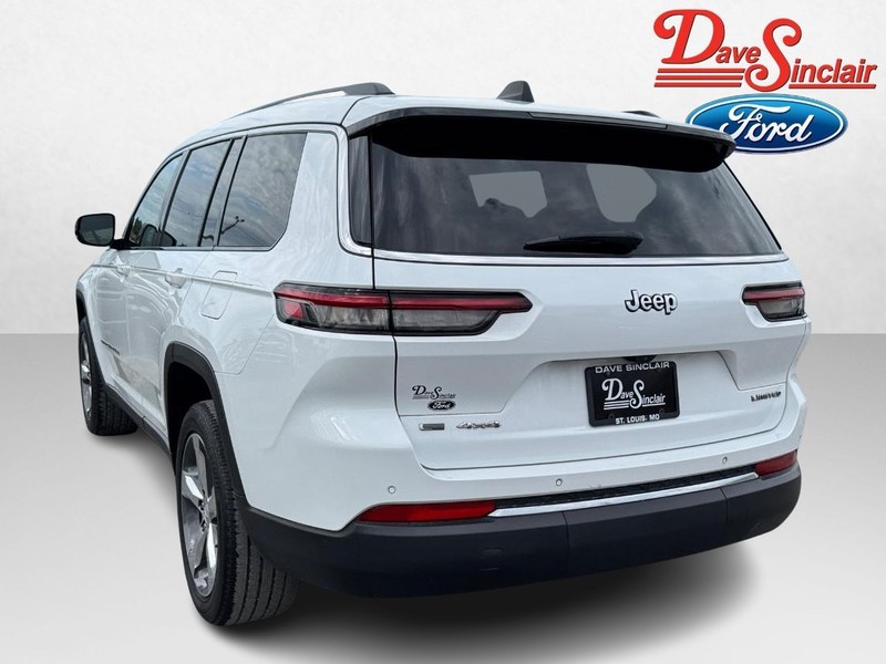 Jeep Grand Cherokee L Vehicle Image 09