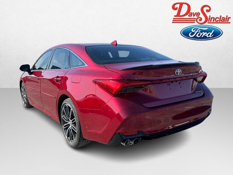 Toyota Avalon Vehicle Image 09