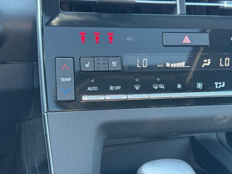 Toyota Avalon Vehicle Image 25
