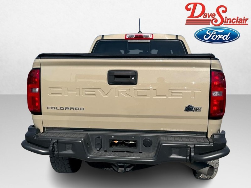 Chevrolet Colorado Vehicle Image 08