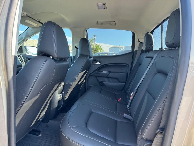 Chevrolet Colorado Vehicle Image 12