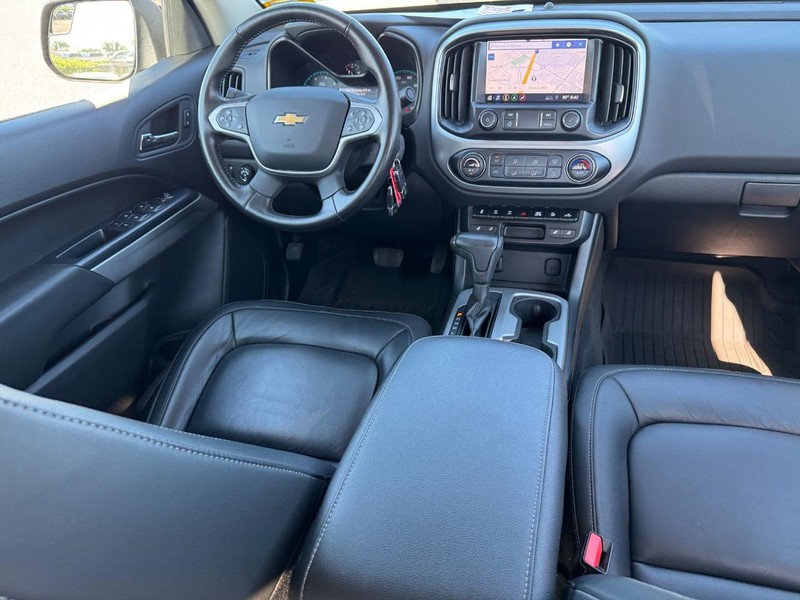Chevrolet Colorado Vehicle Image 15