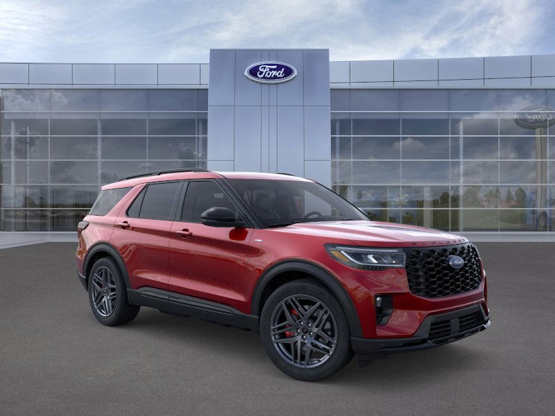 Ford Explorer Vehicle Image 09