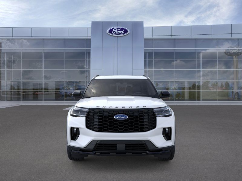 Ford Explorer Vehicle Image 08