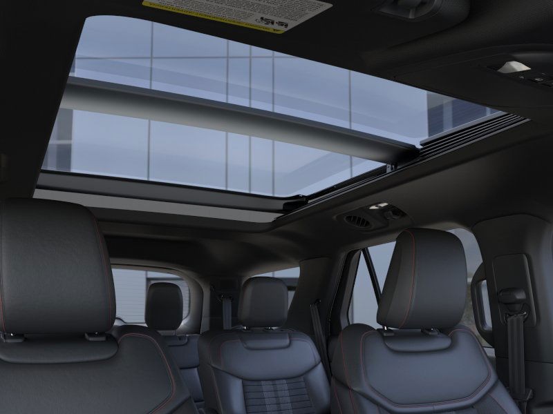 Ford Explorer Vehicle Image 24
