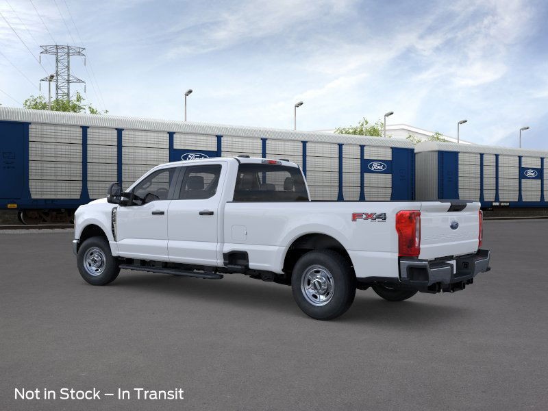 Ford Super Duty F-250 SRW Vehicle Image 05