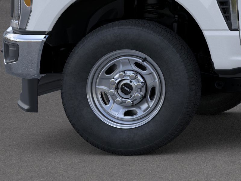 Ford Super Duty F-250 SRW Vehicle Image 21
