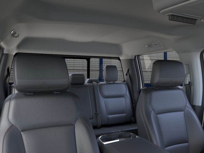 Ford Super Duty F-350 DRW Vehicle Image 24