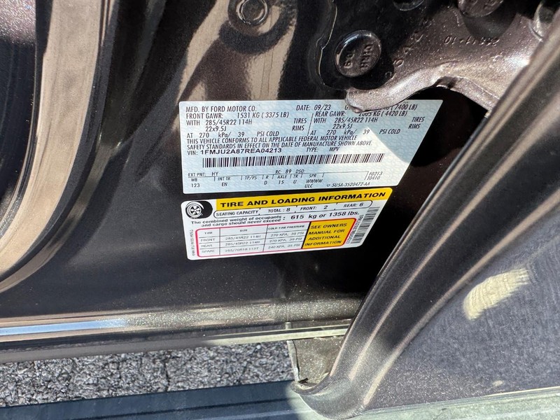 Ford Expedition Vehicle Image 29