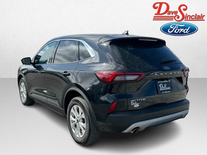 Ford Escape Vehicle Image 09