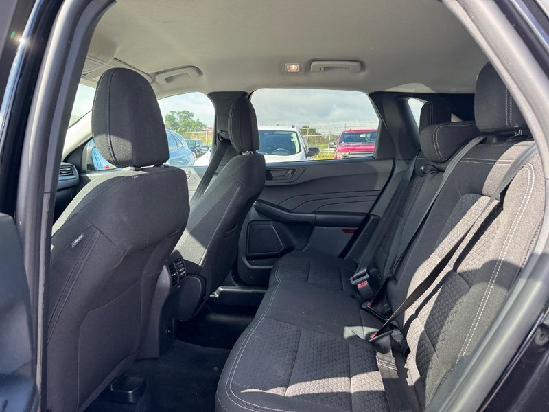 Ford Escape Vehicle Image 12