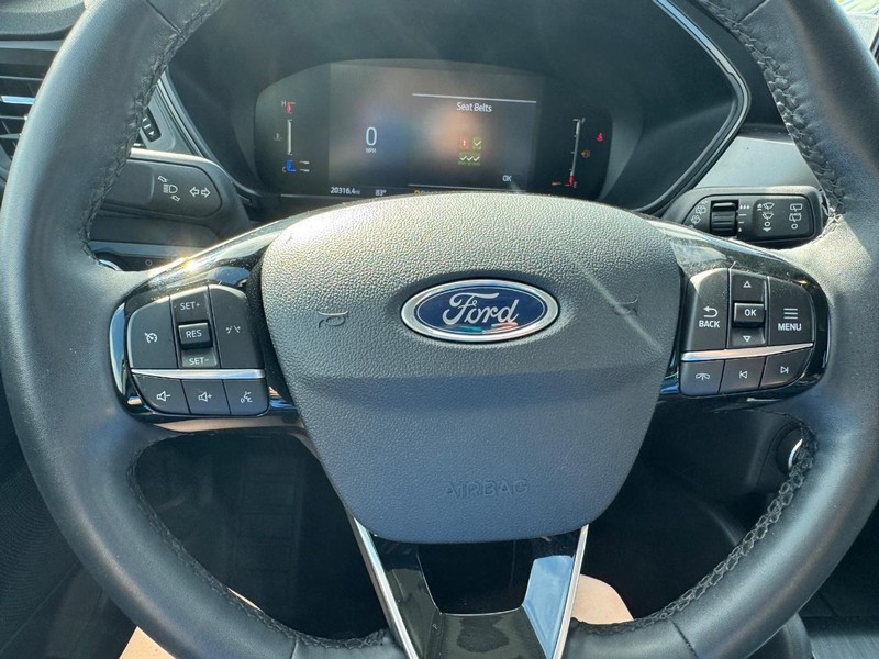 Ford Escape Vehicle Image 19