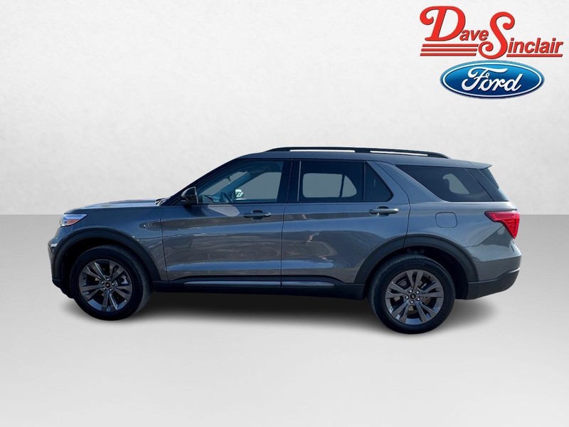 Ford Explorer Vehicle Image 10
