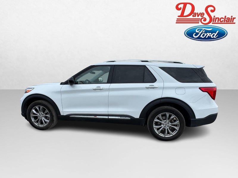 Ford Explorer Vehicle Image 10