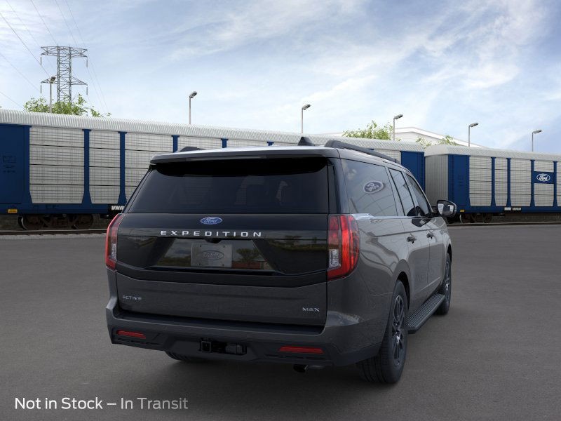 Ford Expedition Max Vehicle Image 10