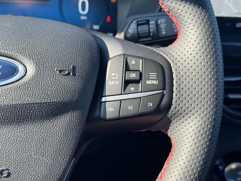 Ford Escape Vehicle Image 21