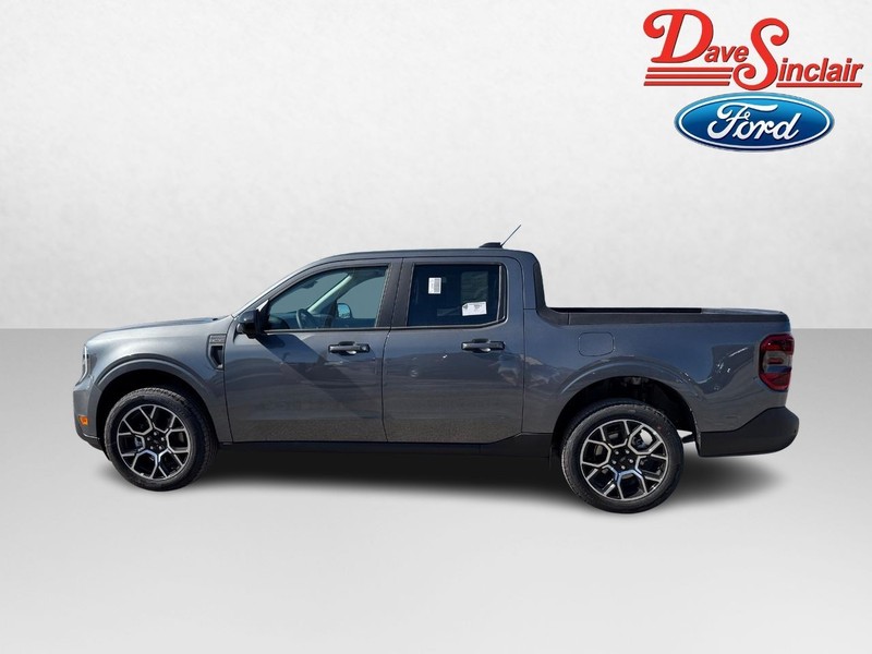 Ford Maverick Vehicle Image 10