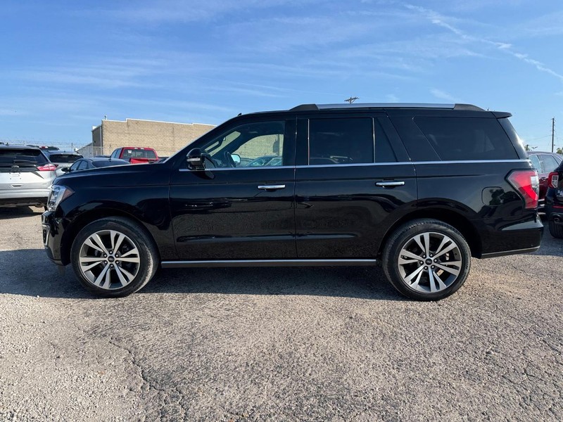 Ford Expedition Vehicle Image 11