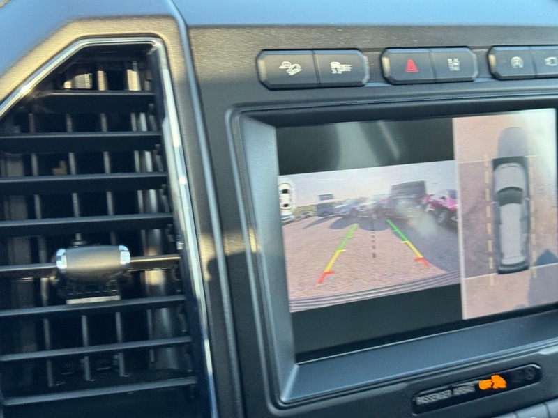 Ford Expedition Vehicle Image 27