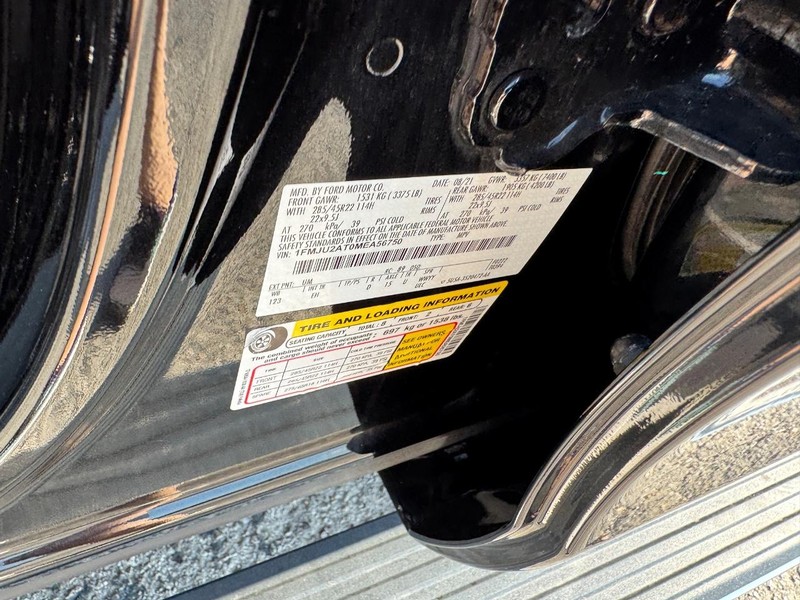 Ford Expedition Vehicle Image 30