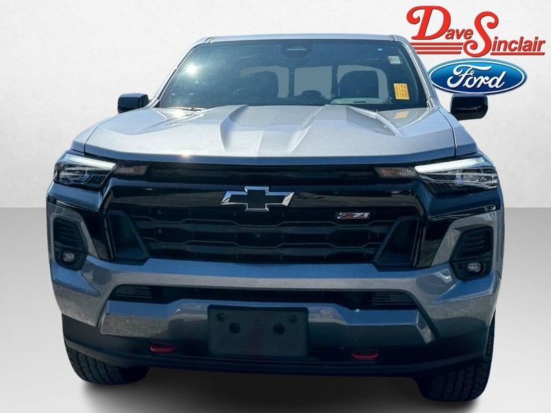 Chevrolet Colorado Vehicle Image 02