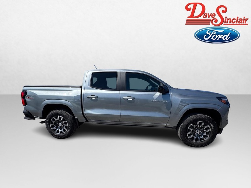 Chevrolet Colorado Vehicle Image 05